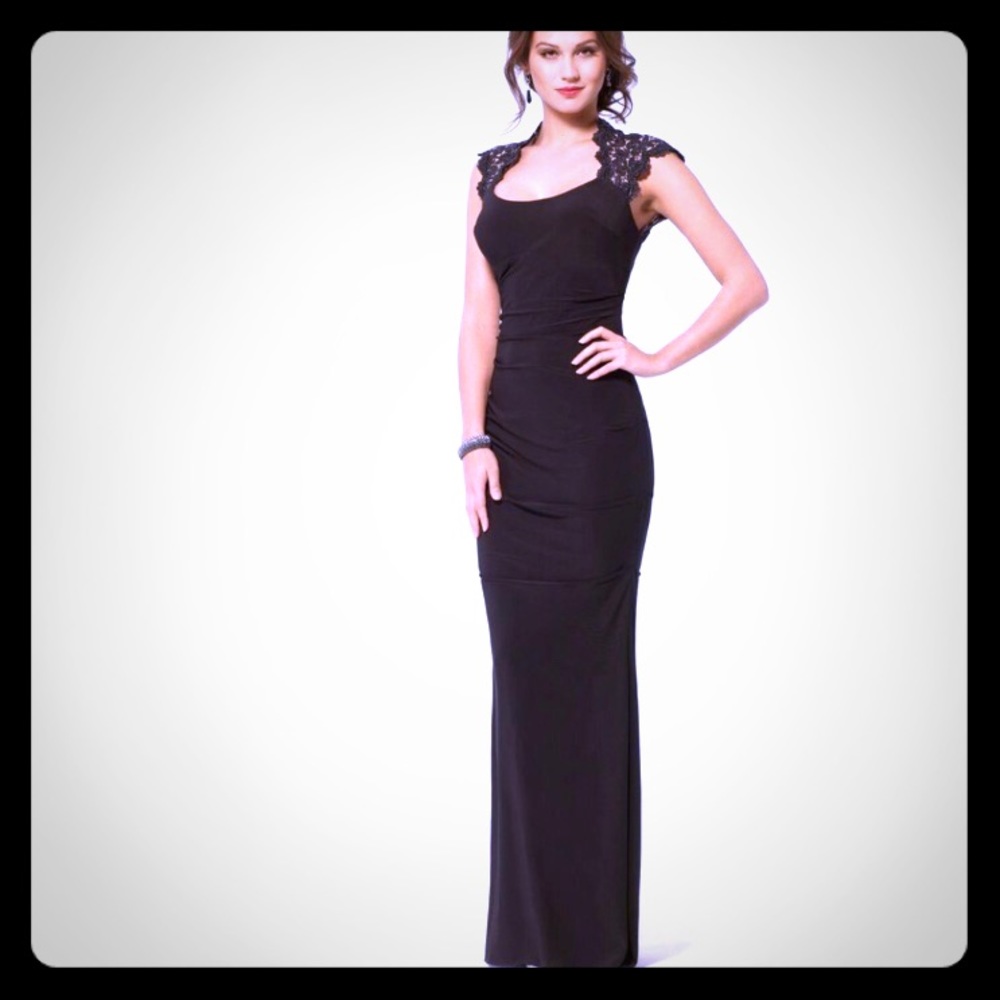 Dancing Queen USA black formal gown with lace back